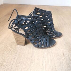 Fergalicious strappy heels size women's 8M